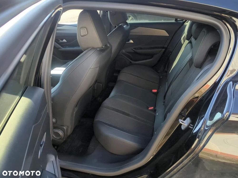 Peugeot 308 - 6