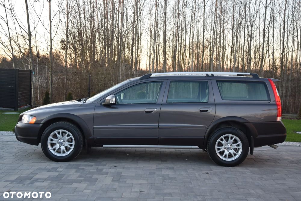 Volvo XC 70 D5 AWD Summum - 5