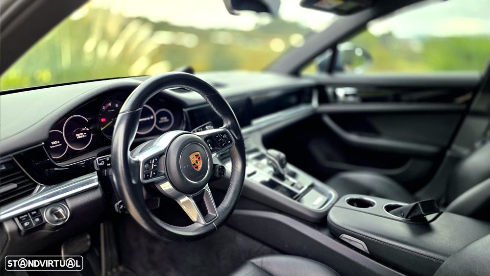Porsche Panamera Sport Turismo - 8