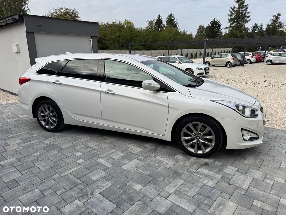 Hyundai i40 i40cw 1.7 CRDi Automatik Premium - 17