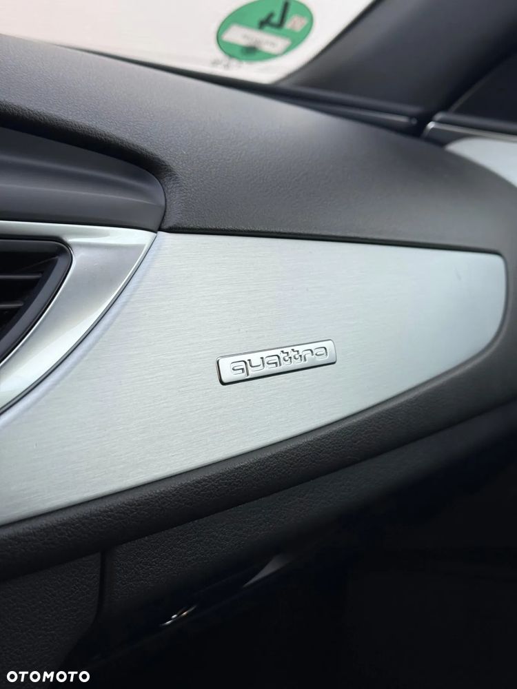 Audi A6 Avant 3.0 TDI Quattro S tronic - 33