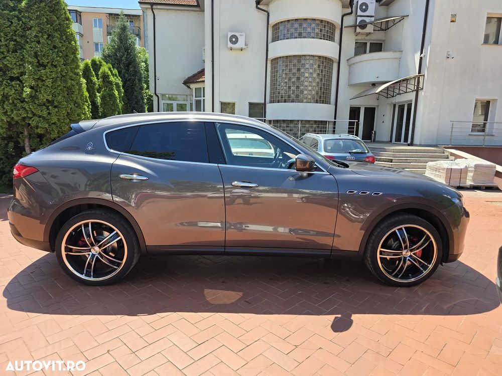 Maserati Levante Q4 Diesel GranLusso - 6