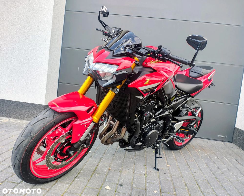 Kawasaki Z 900 - 11