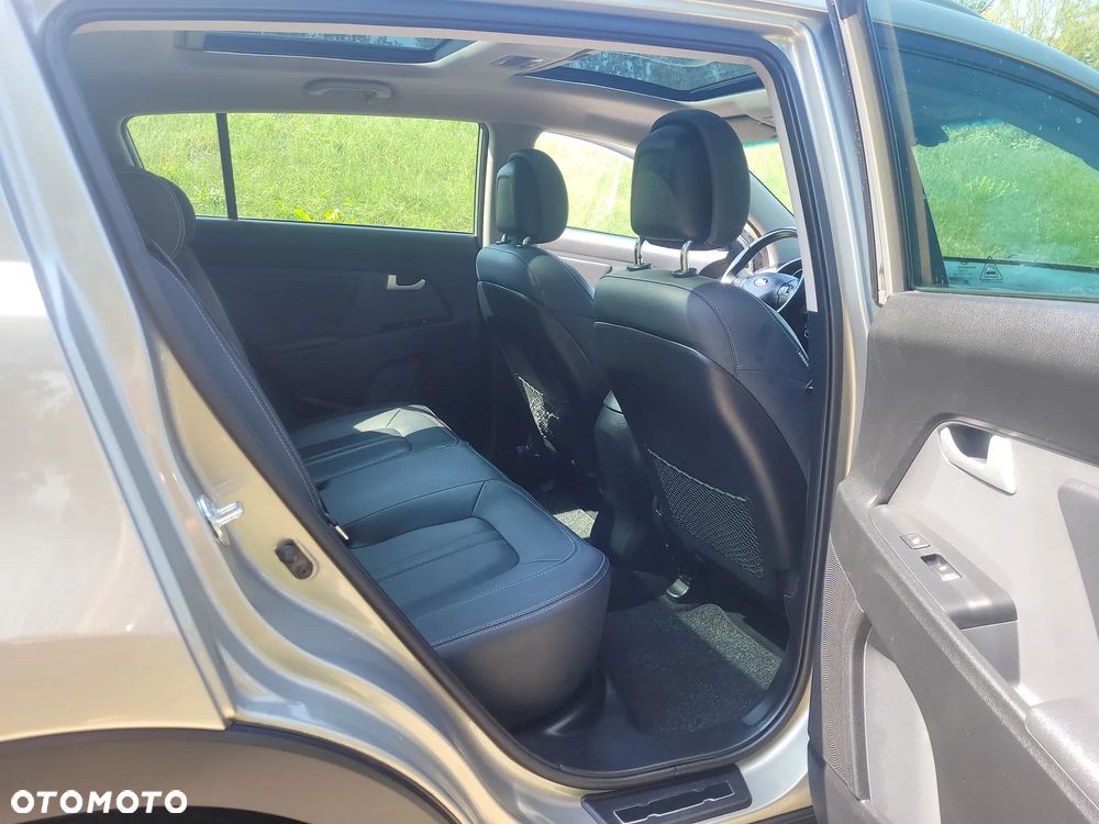 Kia Sportage 1.7 CRDI 2WD Edition 7 - 10