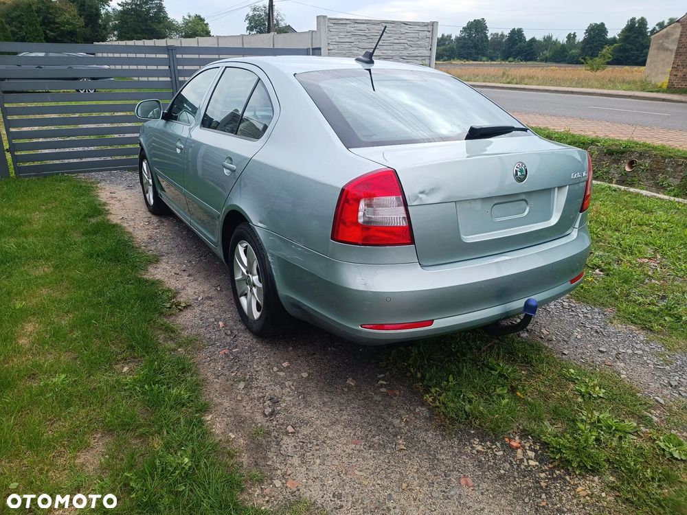 Skoda Octavia 1.4 TSI Elegance DSG - 10
