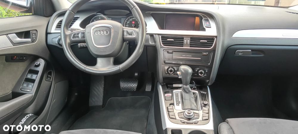 Audi A4 Avant - 10