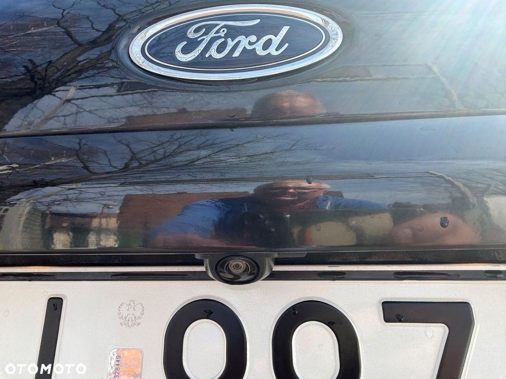 Ford EcoSport - 12
