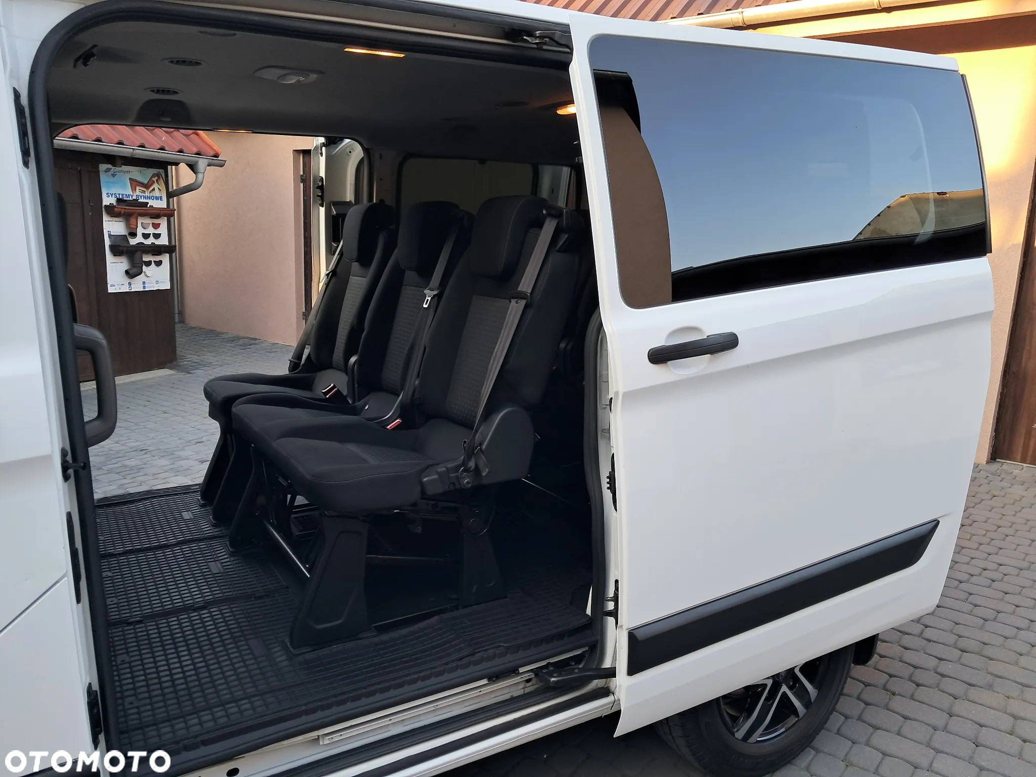 Ford Transit Custom 290 L1H1 Limited - 23