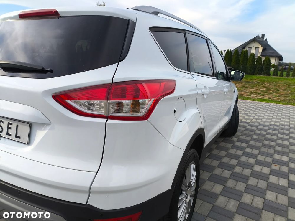 Ford Kuga 2.0 TDCi FWD Titanium - 16