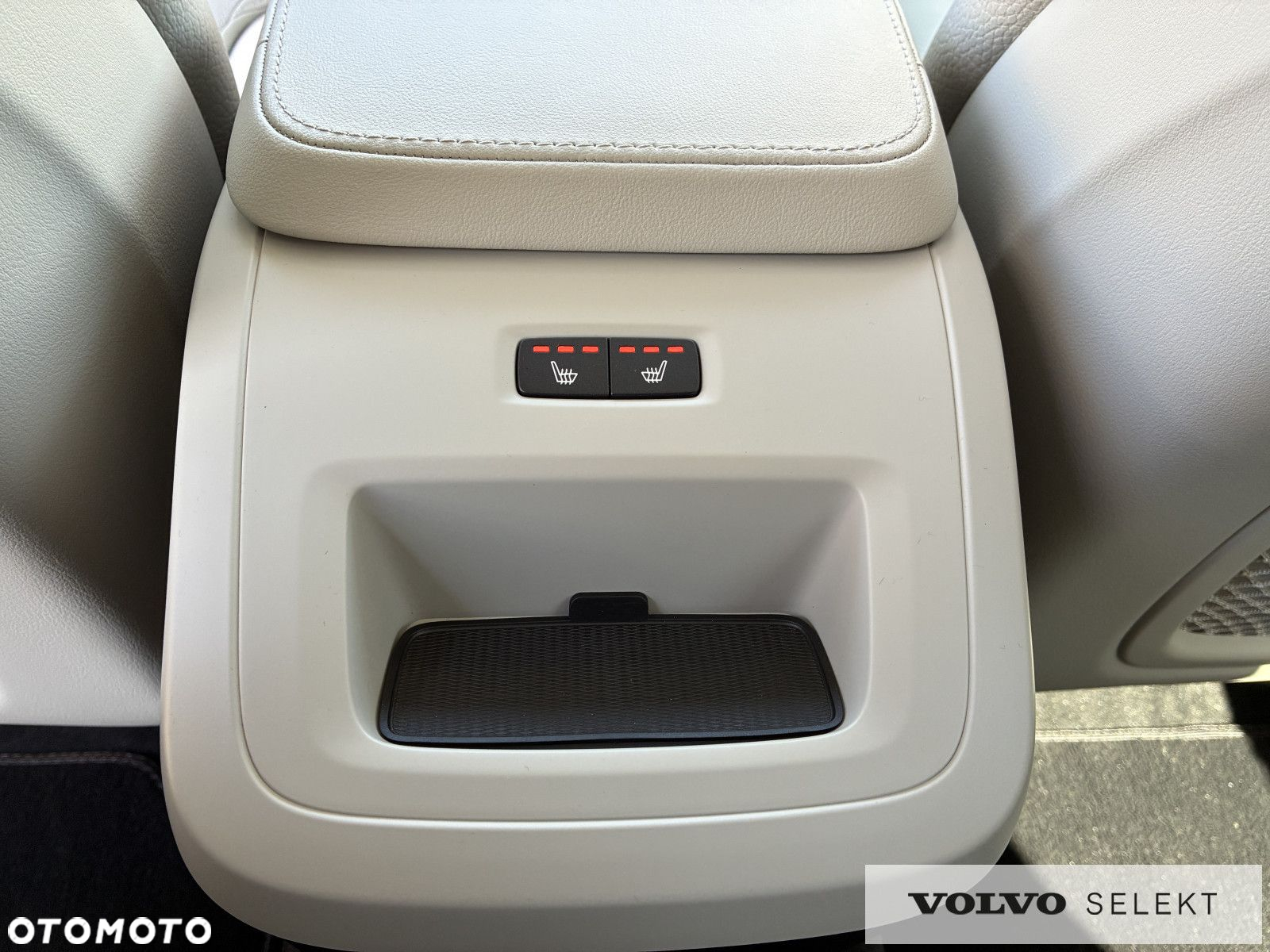 Volvo S90 - 12
