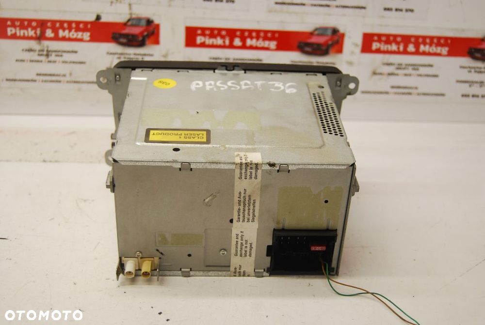 RADIO FABRYCZNE CD ORYGINAŁ VW GOLF V PASSAT B6 TOURAN I 1K0035186P - 9