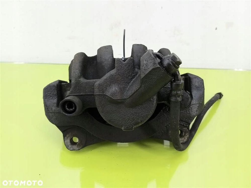 Zacisk hamulcowy przód prawy Citroen DS5 2011-2015 2,0 HDI 9685827980 - 2