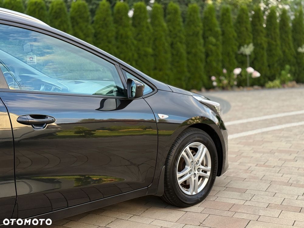Kia Ceed 1.4 M - 10