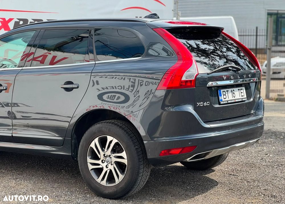 Volvo XC 60 - 22