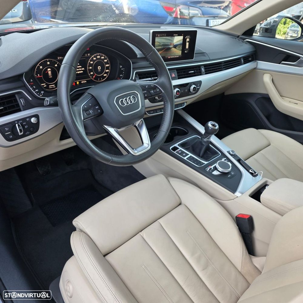 Audi A4 Avant 2.0 TDI Design - 6