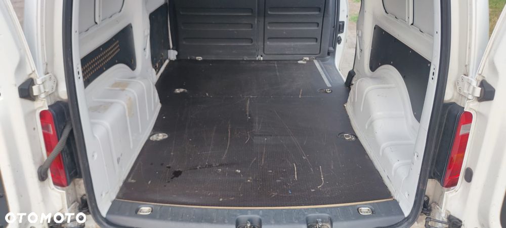 Volkswagen caddy - 11
