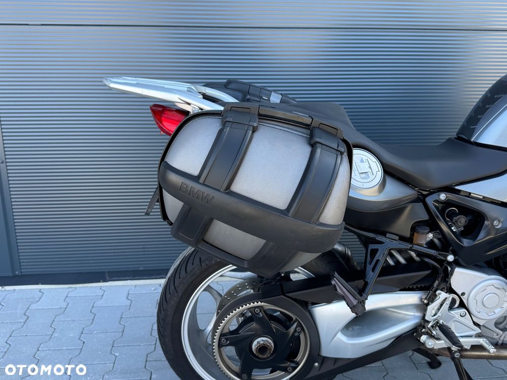 BMW F - 4