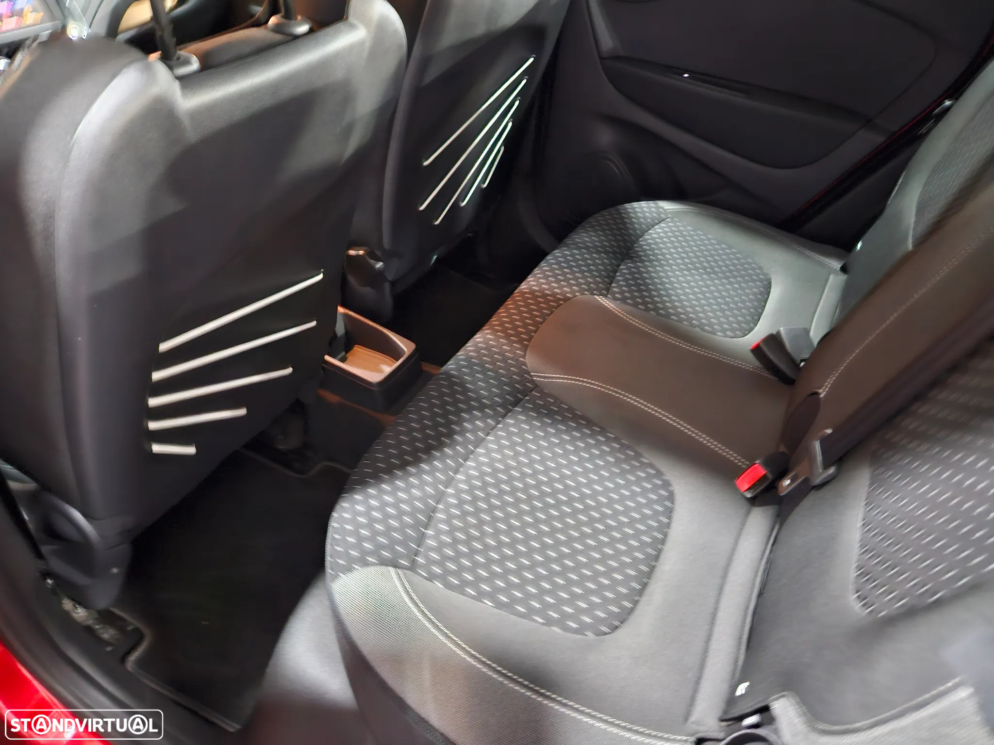 Renault Captur 0.9 TCE Exclusive - 15