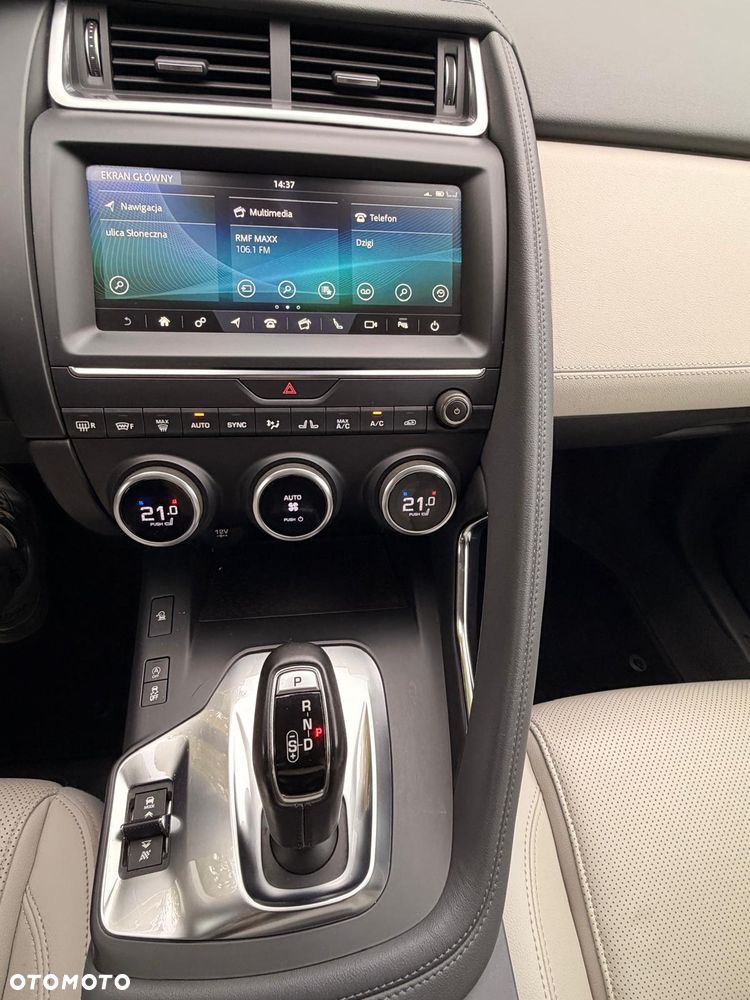 Jaguar E-Pace - 20
