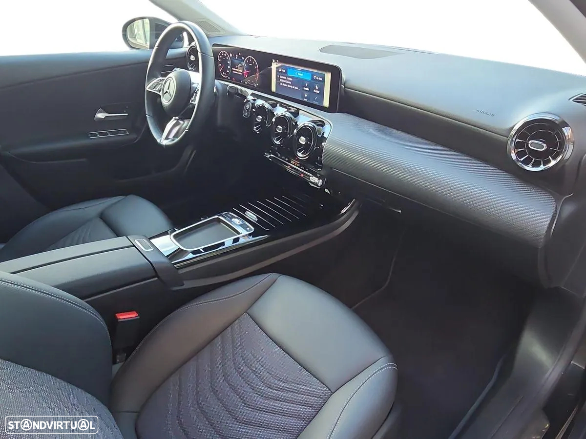 Mercedes-Benz A 200 Standard - 21
