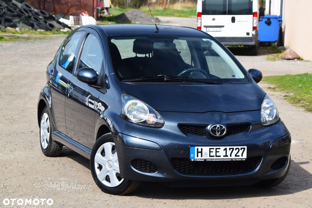 Toyota Aygo Standard - 21