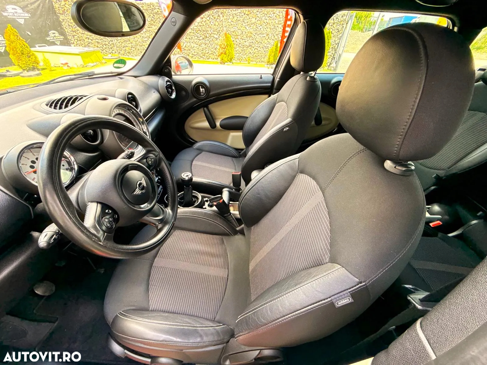 Mini Countryman Cooper D - 19
