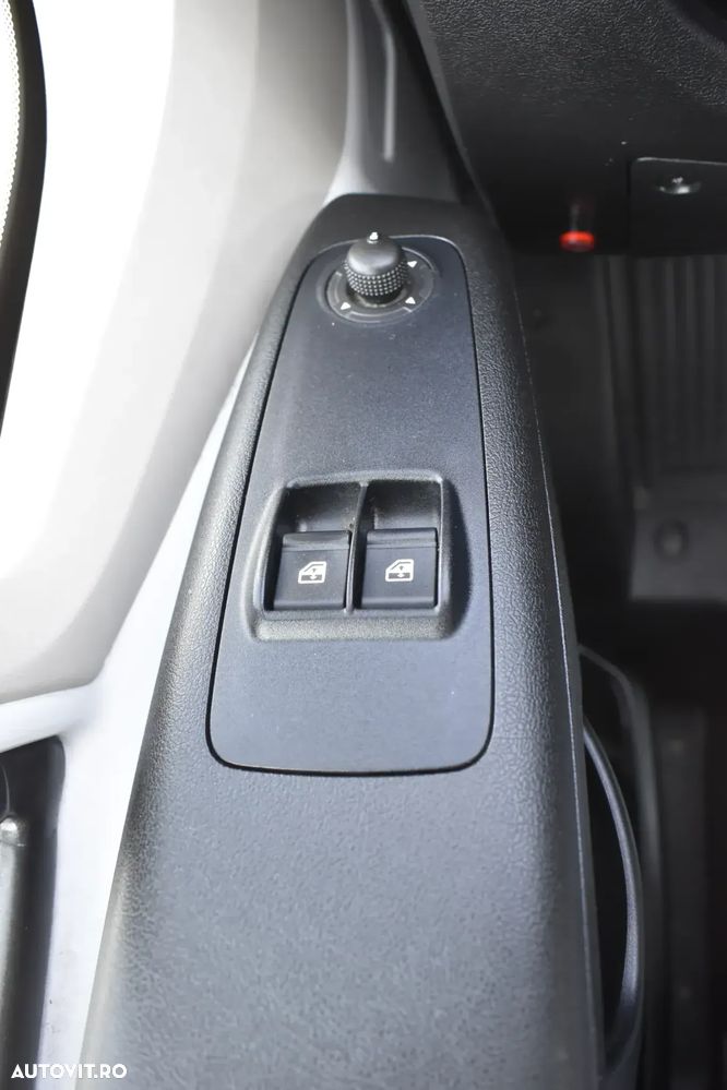 Fiat Ducato 130 Multijet L4 Box + Lift - 32