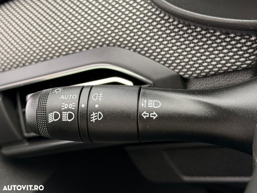 Dacia Logan TCe 90 MT5 Expression - 30