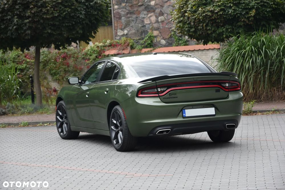 Dodge Charger 3.6 GT - 20