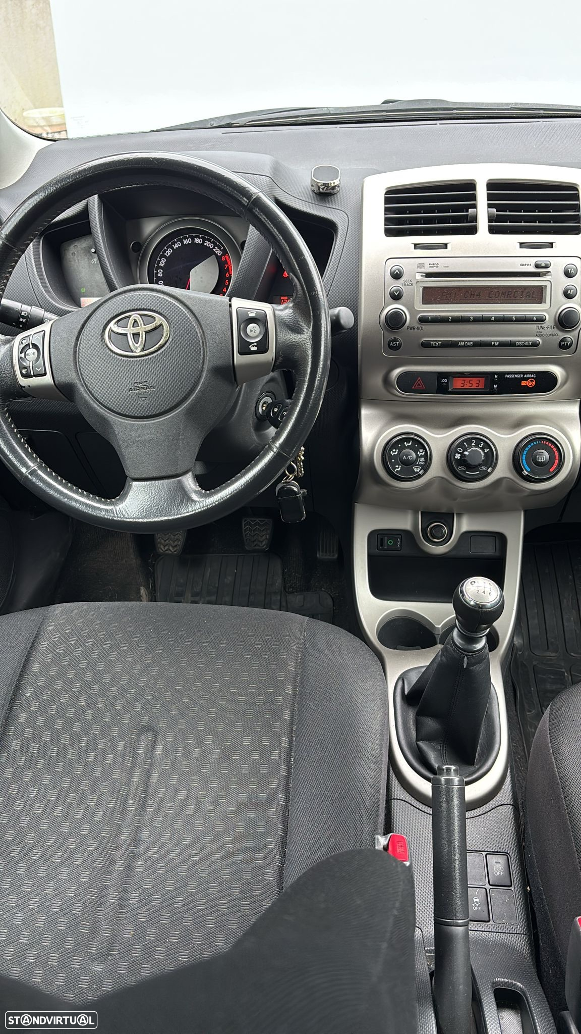 Toyota Urban Cruiser 1.33 VVT-i High Pack - 7