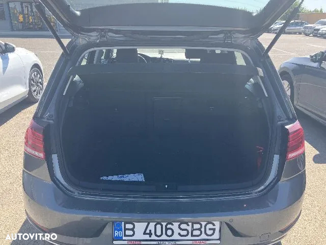 Volkswagen Golf 1.6 TDI Comfortline - 5