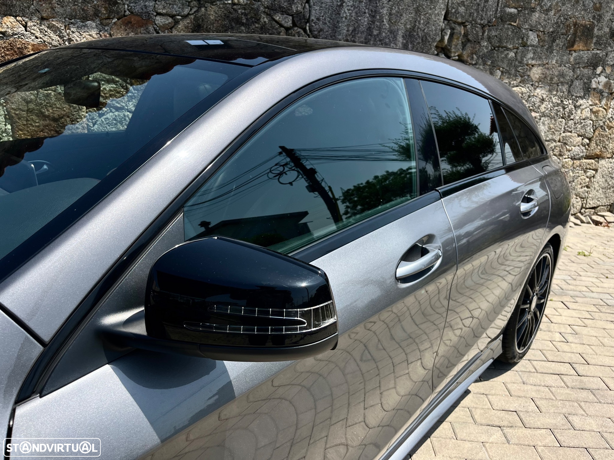 Mercedes-Benz CLA 220 d Shooting Brake AMG Line Aut. - 24