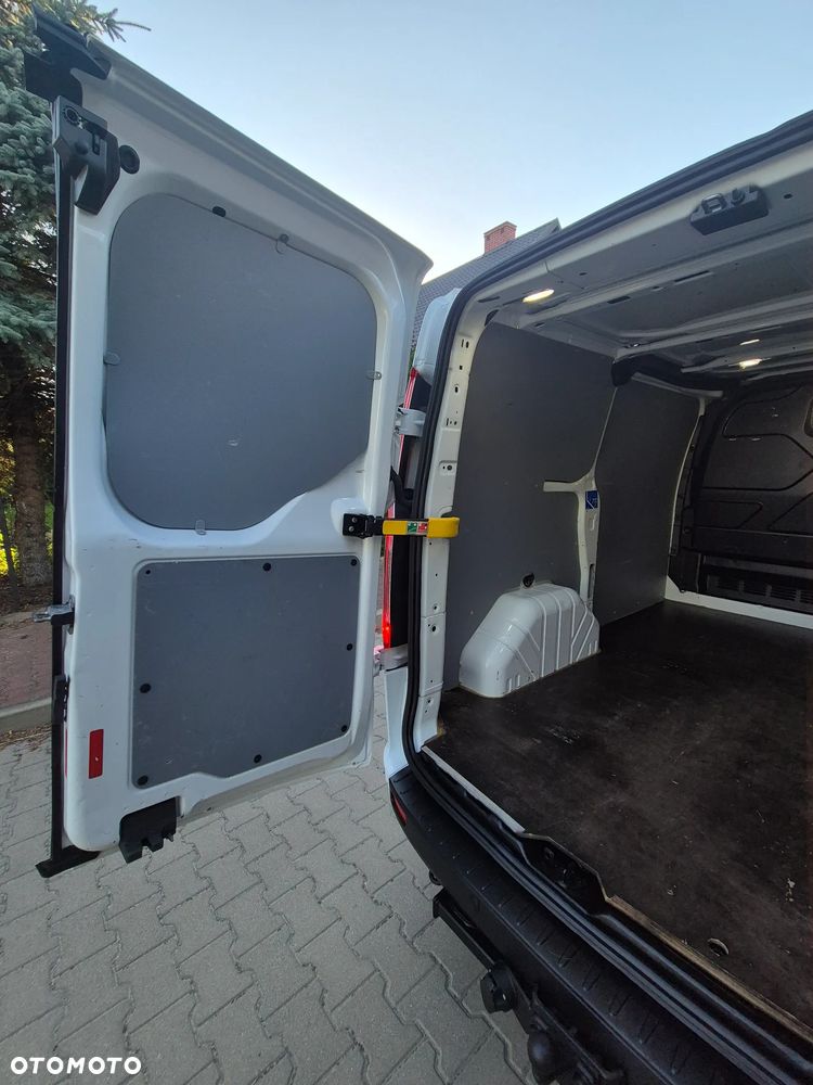 Ford Custom 2.0Tdci 2020r 130 koni 150tys km Ledy kamera klima webasto Super stan - 12