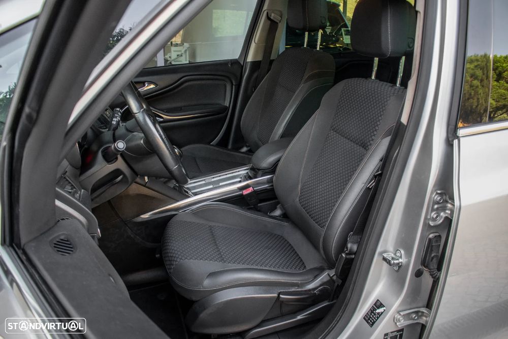 Opel Zafira 1.6 CDTi Cosmo - 24