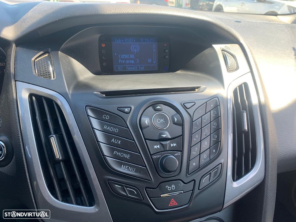 Ford Focus SW 1.6 TDCi Titanium - 8