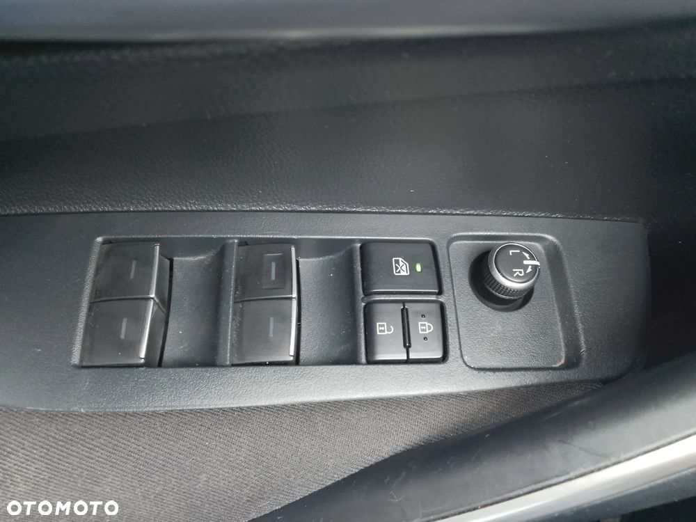 Toyota Corolla 1.5 Comfort - 23