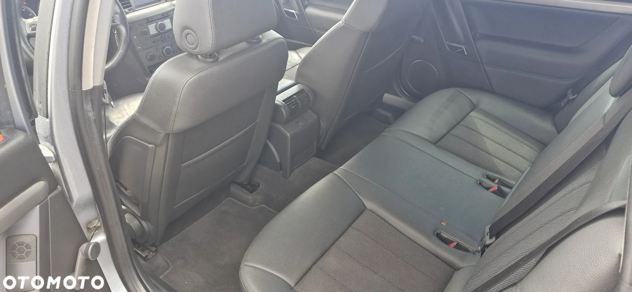 Opel Vectra 1.9 CDTI - 11