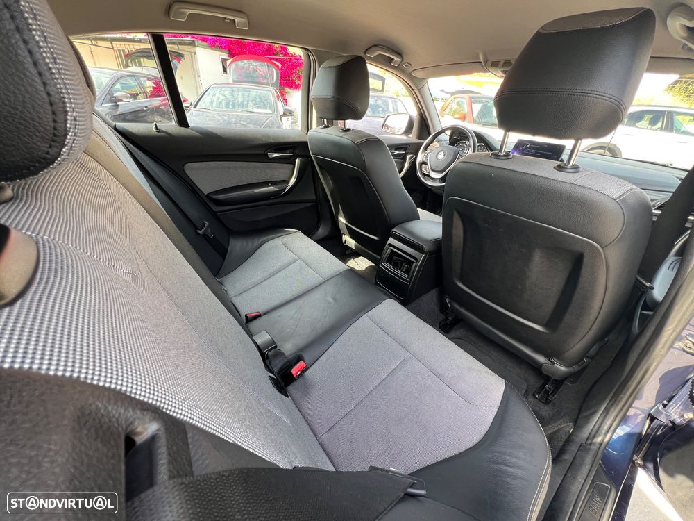 BMW 118 d Pack M - 10