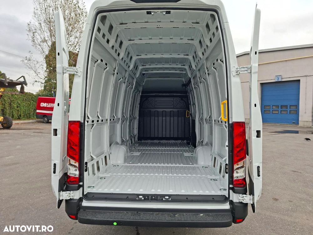 Iveco Daily 35S14 V 18 mc L3 H3 - 6