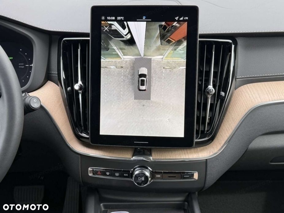 Volvo XC 60 B5 B AWD Ultra Dark - 9