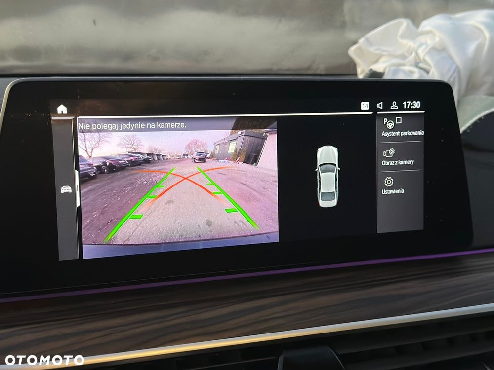 BMW Seria 5 520d xDrive M Sport sport - 17