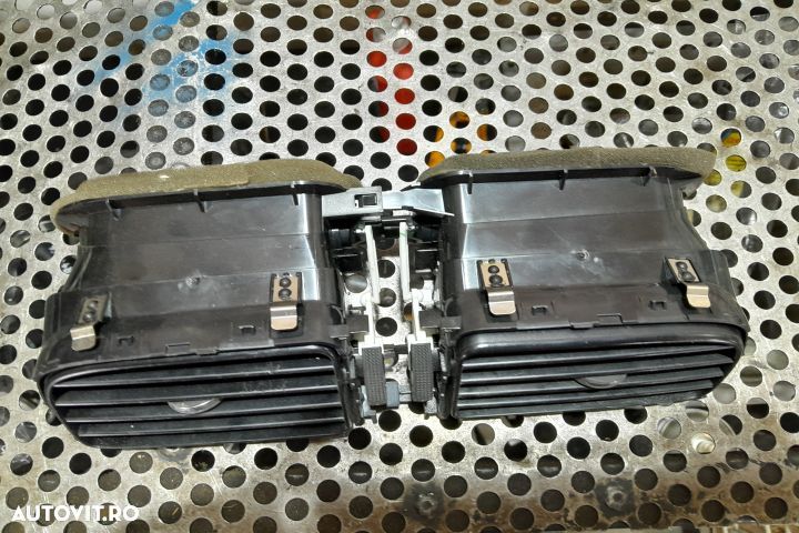 Grila ventilatie bord centru 6C0819728 6C0819728 Volkswagen VW Polo 5 - 2