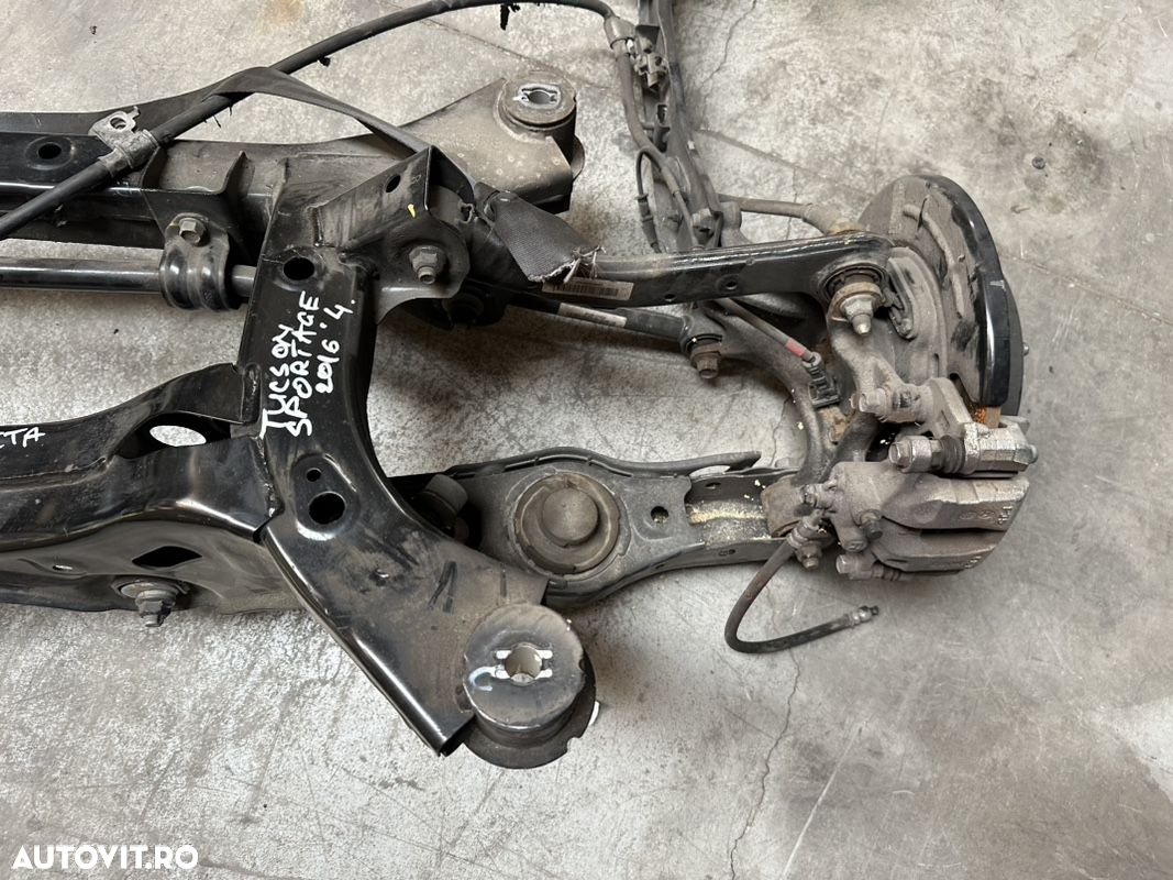 Punte spate completa HYUNDAI TUCSON, KIA SPORTAGE an 2016 fara rugina cod 55405-D7000 - 3