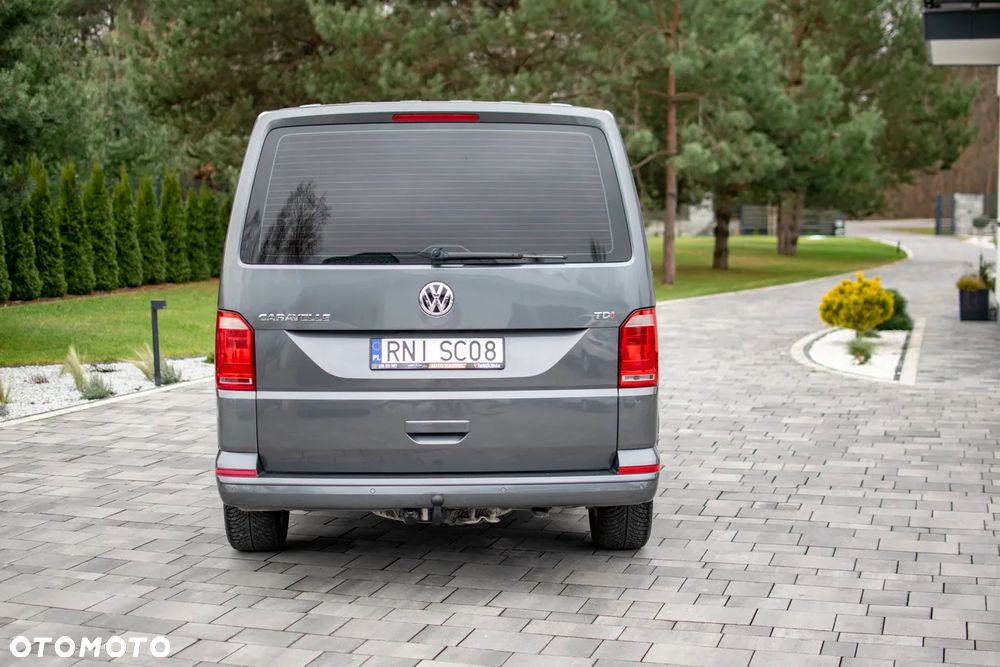 Volkswagen Caravelle - 23