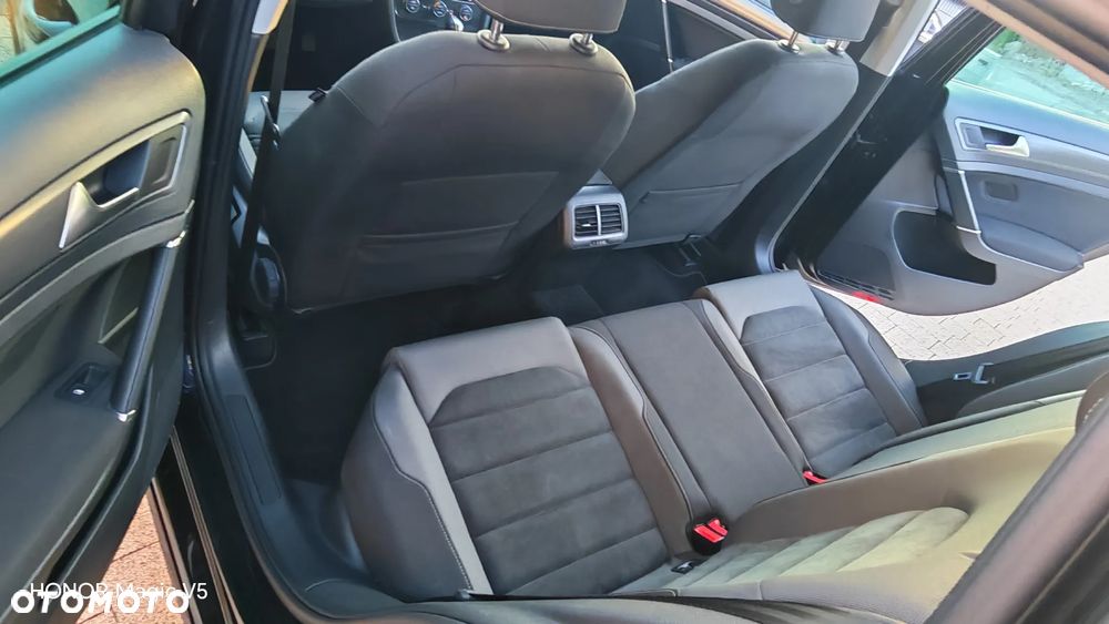 Volkswagen Golf Variant 1.6 TDI BMT Highline DSG - 25