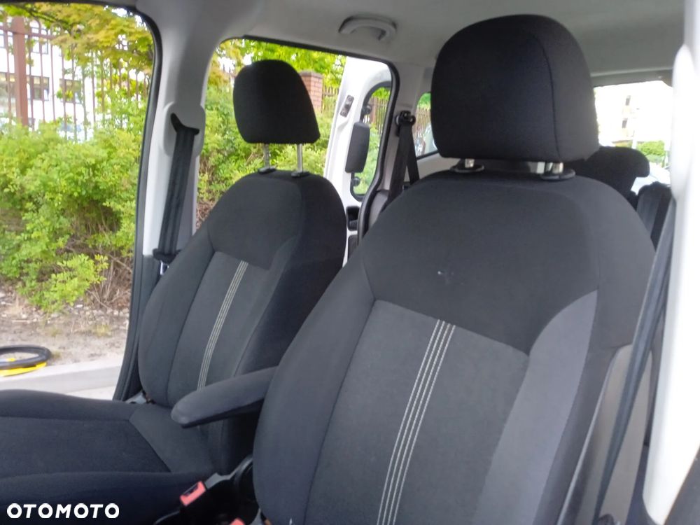 Fiat Qubo - 8