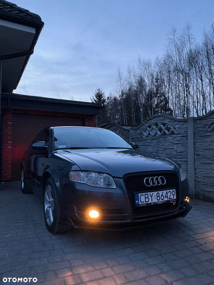 Audi A4 Limousine 2.0 TDI - 4