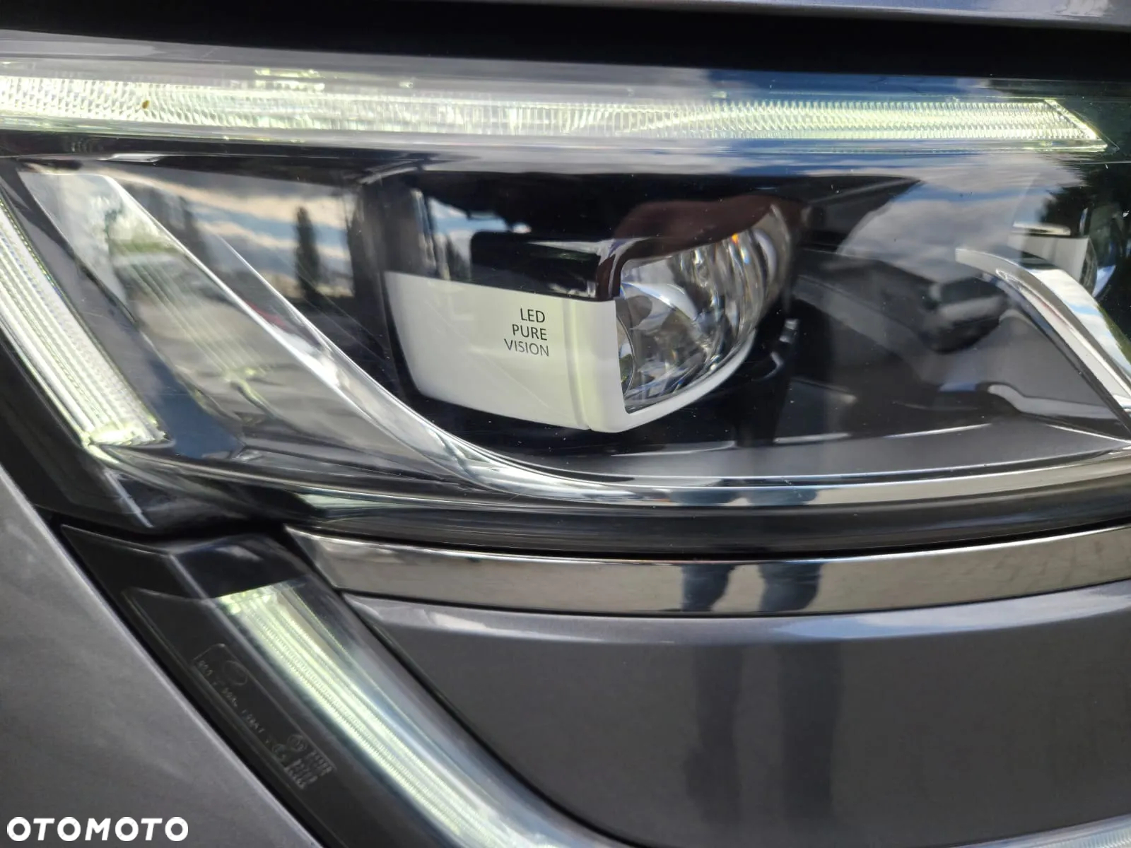 Renault Koleos 2.0 dCi Initiale Paris 4x4 X-Tronic - 22