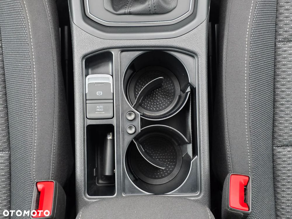 Volkswagen Touran 1.5 TSI EVO Comfortline - 40