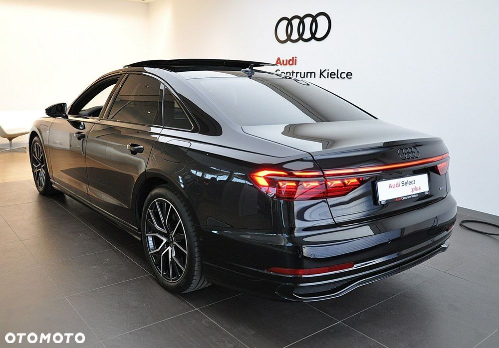 Audi A8 - 2